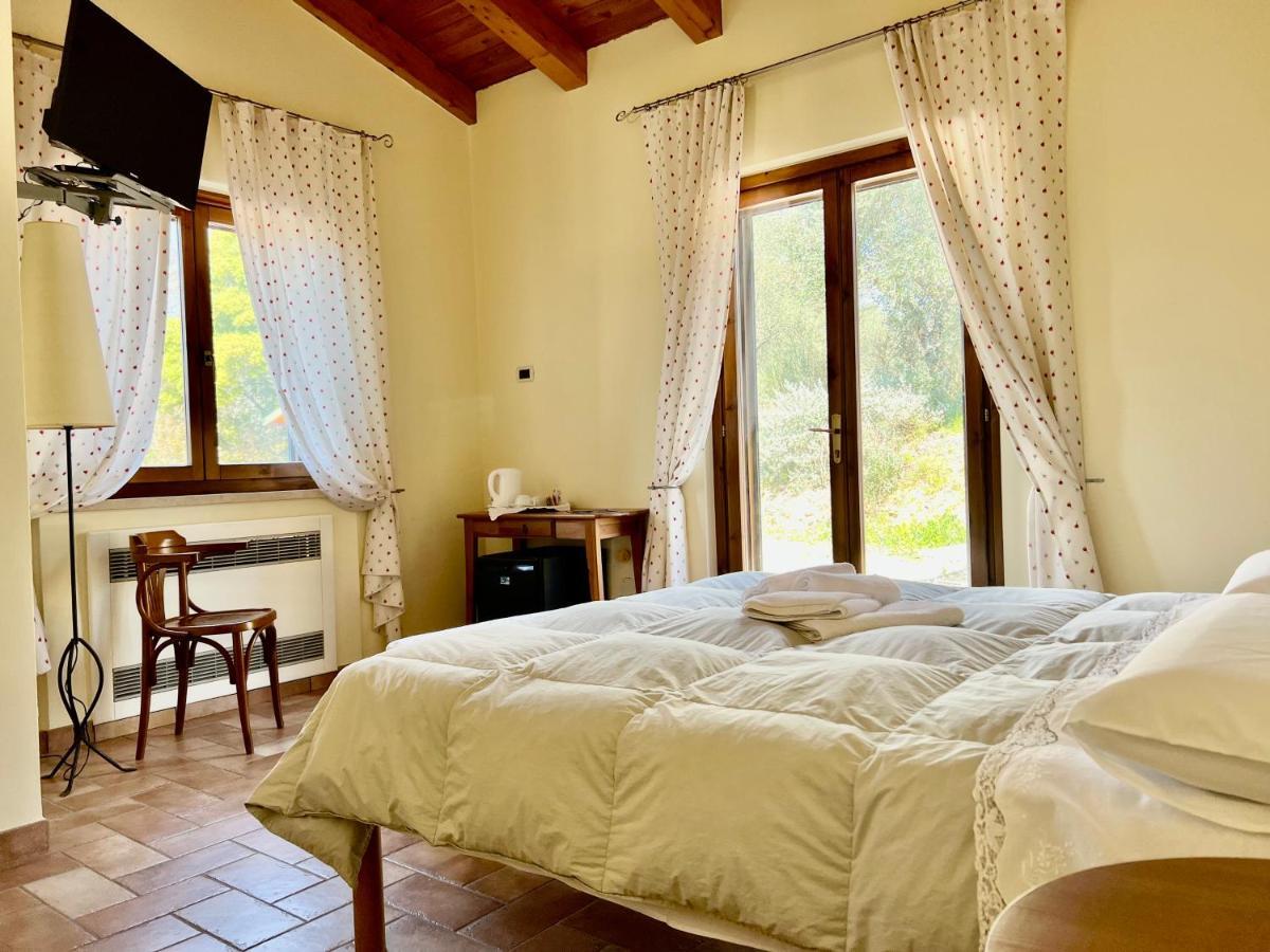 Bed and Breakfast Casale Terre Rosse Сатурнія Екстер'єр фото