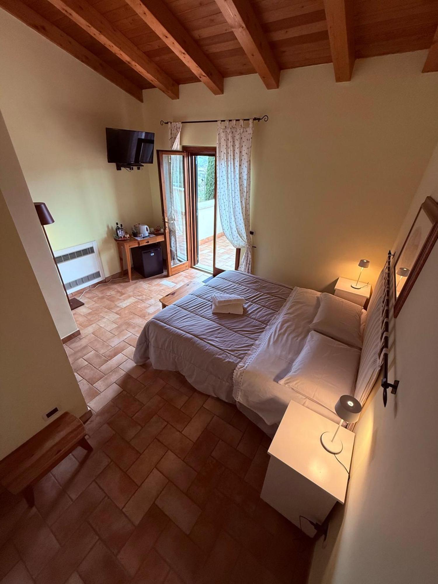 Bed and Breakfast Casale Terre Rosse Сатурнія Екстер'єр фото